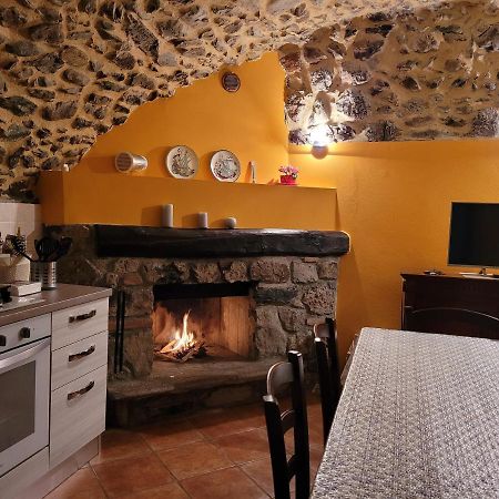 La Casa Sull' Altopiano Mountain Lake Iseo Hospitality Bossico Bagian luar foto