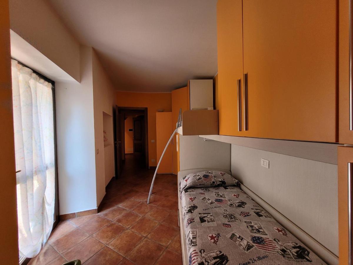 La Casa Sull' Altopiano Mountain Lake Iseo Hospitality Bossico Bagian luar foto