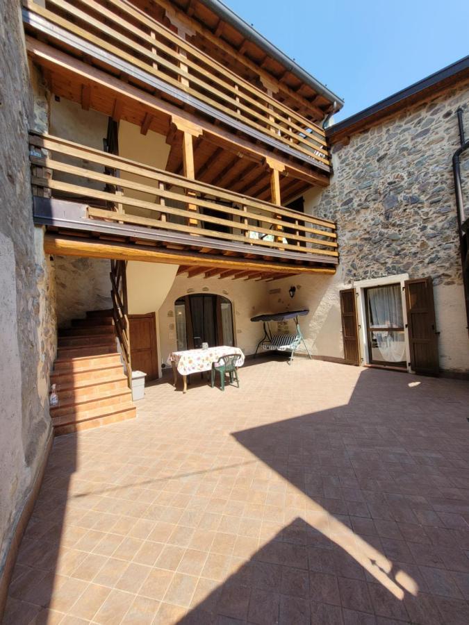 La Casa Sull' Altopiano Mountain Lake Iseo Hospitality Bossico Bagian luar foto