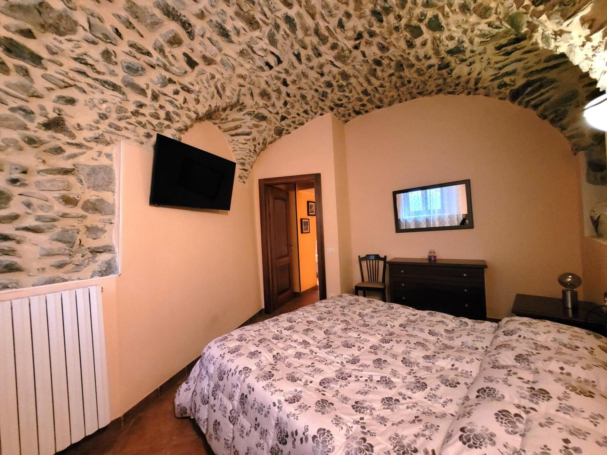 La Casa Sull' Altopiano Mountain Lake Iseo Hospitality Bossico Bagian luar foto
